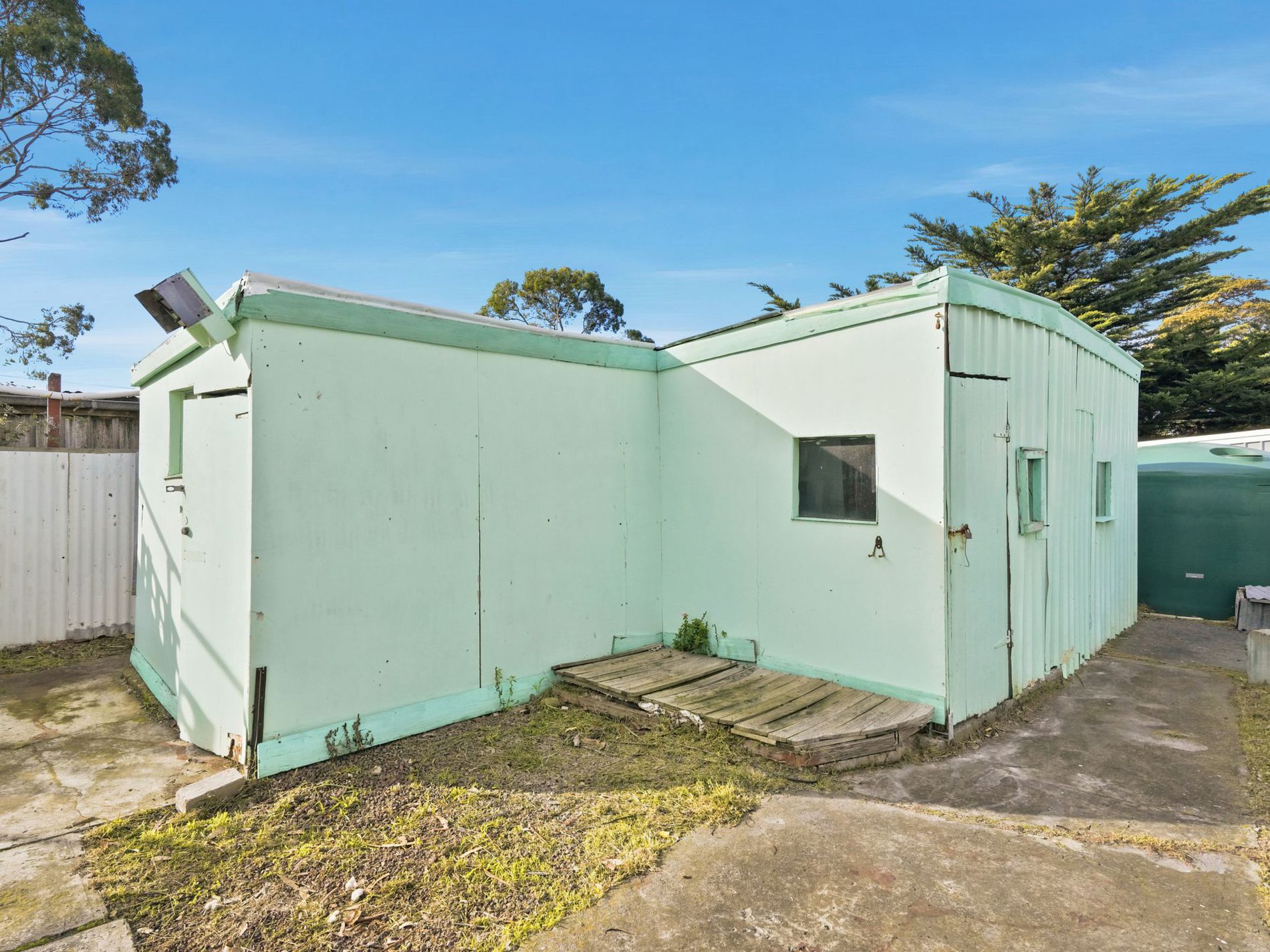 17 Erle Street, Carlton River
