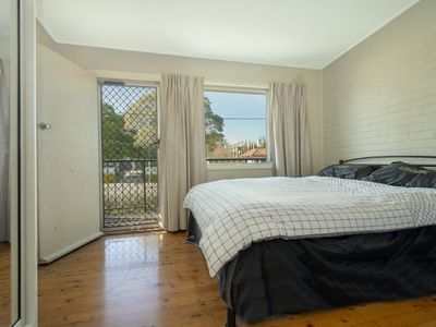 13 / 2 Long Street, Rangeville