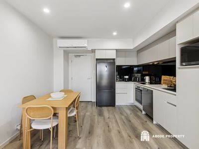 304 / 31 Rowe Avenue, Rivervale