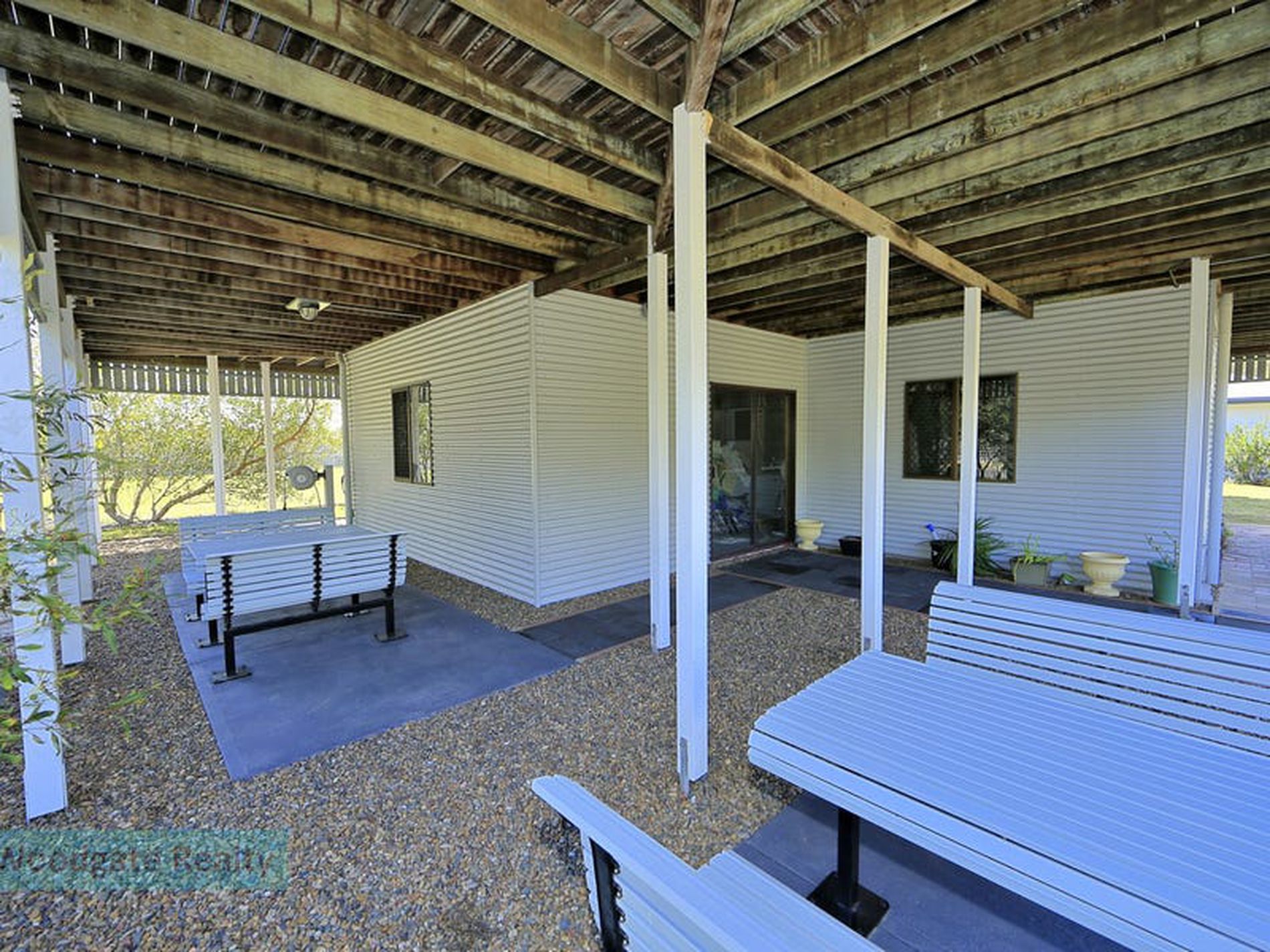 2 Wollemi Cl, Woodgate
