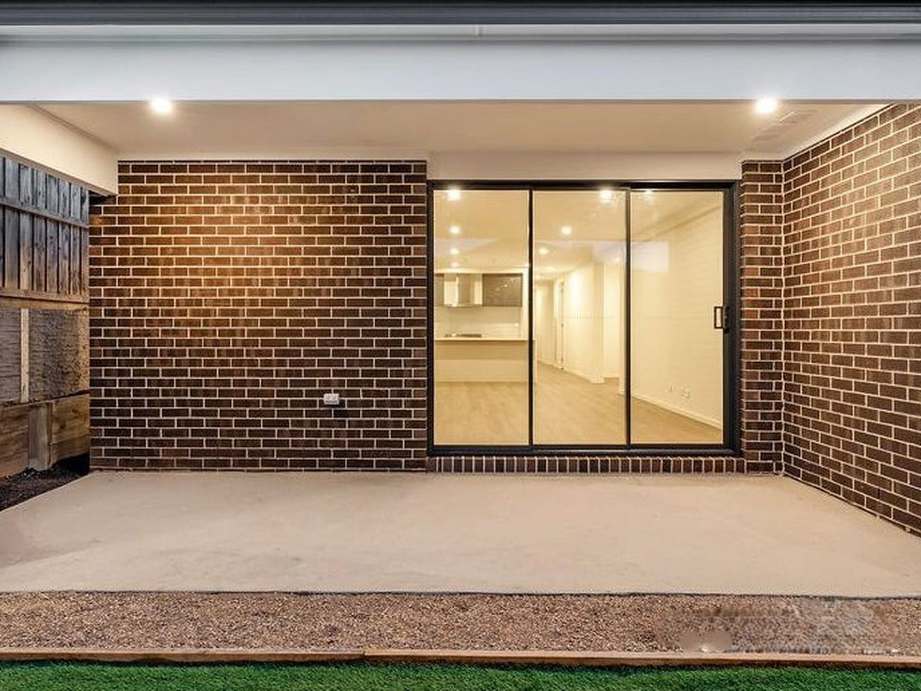 6 Savoy Street, Warragul