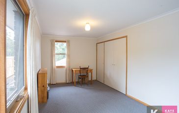 6 Lenne Road, Beaconsfield Upper