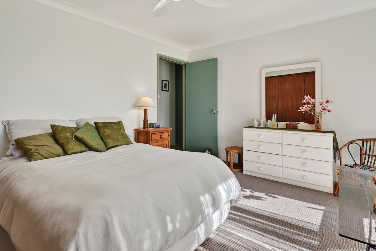 467 Tallwood Drive, Rainbow Flat