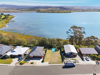 67 Midway Point Esplanade, Midway Point