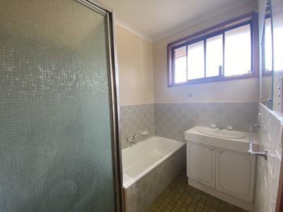 1 / 38 Mortimer Street, Werribee