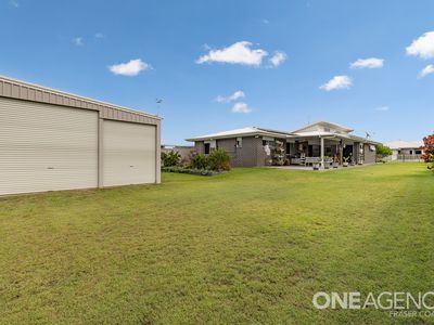 54 Ronaldo Way, Urangan