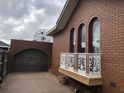 298 Milleara Road, Avondale Heights