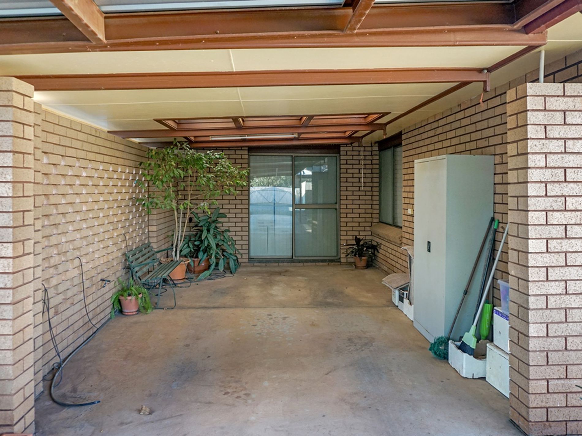 16 Shire Street, West Wyalong