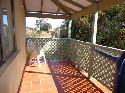5 / 9 Lockhart St, Como