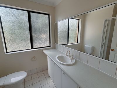 79B Collins Street, Piccadilly