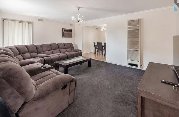 33 Wattleglen Street, Craigieburn