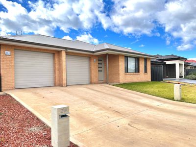 21a Hindmarsh Esplanande, Dubbo