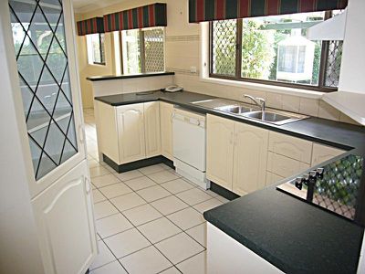 5 Justora Street, Rochedale South