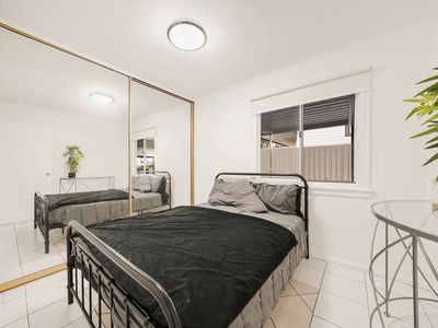 53 & 53a  Guernsey Street, Busby