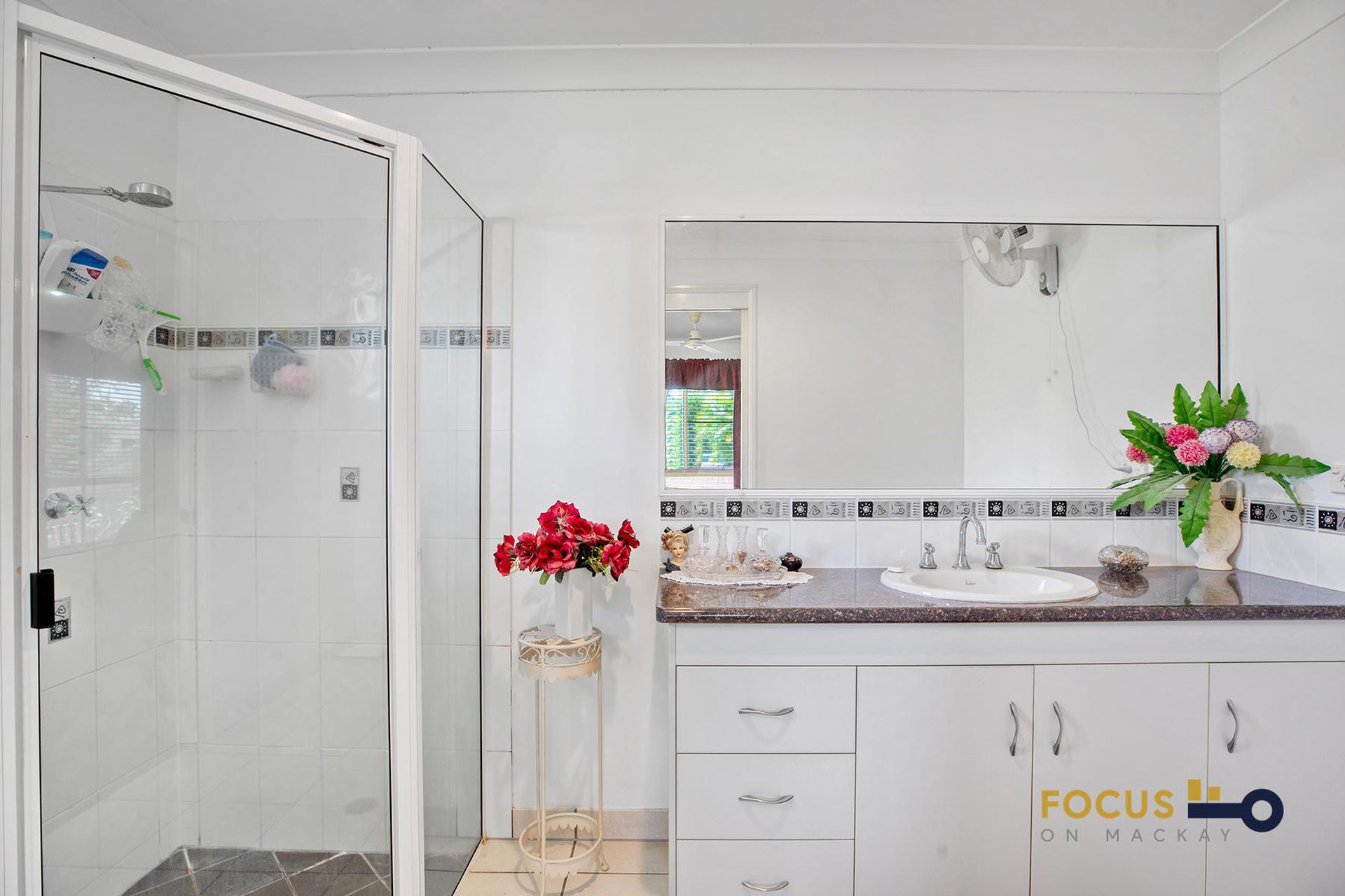 18 Lando Avenue, Sarina