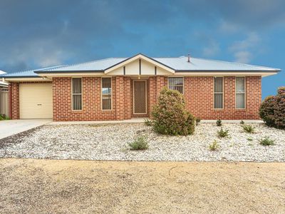 156 HOTHAM CIRCUIT , Thurgoona