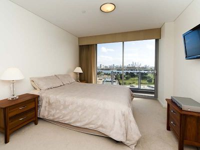 1201 / 19 The Circus, Burswood