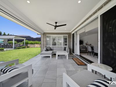 180 Forestwood Drive, Glenmore Park