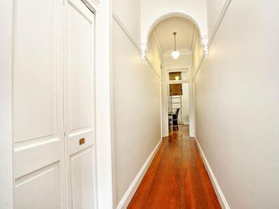 28 Wollongong Road, Arncliffe