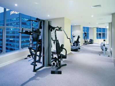 902 / 77-81 Berry Street, North Sydney