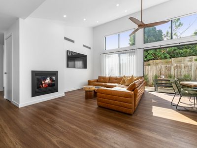 5A Callum Avenue, Somerville