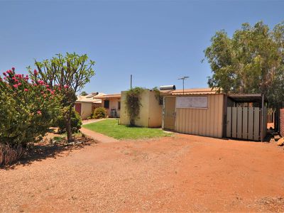 4 Hawkins Street, South Hedland