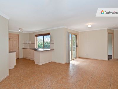 8 Liao Court, Crestmead