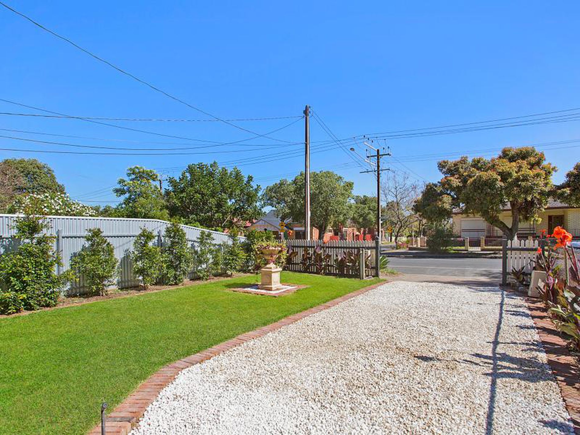 220 Beulah Road, Beulah Park