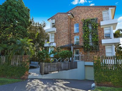 58 Parkyn Parade, Mooloolaba