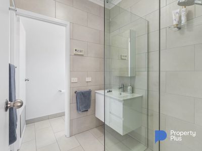 6 Peppertree Grove, Strathdale