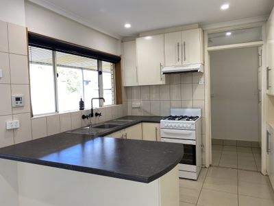11 Brabham, Gulfview Heights