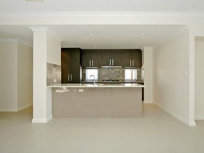 27 Seadrift Street, Yanchep