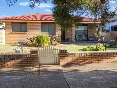 16 Shire Street, West Wyalong
