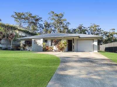 9 Apple Gum Place, Palmview