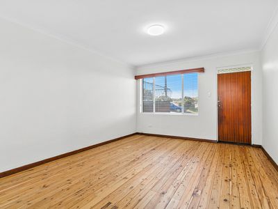 5 / 284 Cowper Street, Warrawong