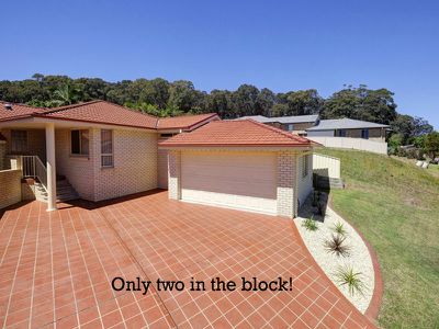 2 / 1 Caryota Place, Forster