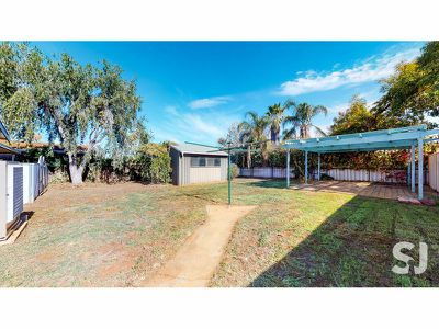 43 Oxley Circle, Dubbo