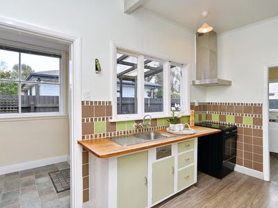 36 Hopkins Street, Woolston
