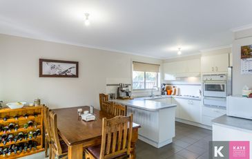 Unit 2/6 Messmate Court, Berwick