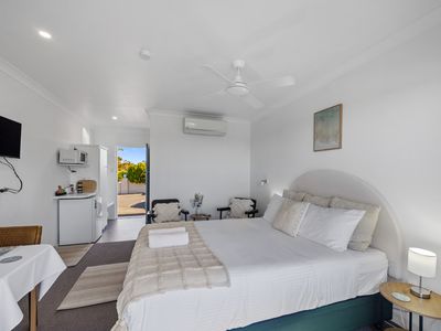 10 Princes Highway, Mollymook