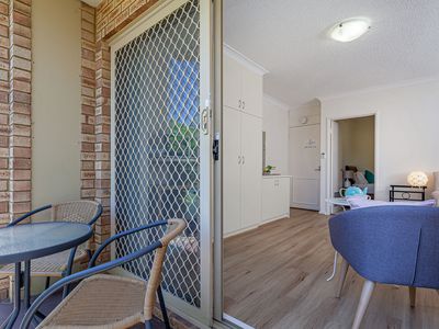 33 / 49 Arnisdale Road, Duncraig