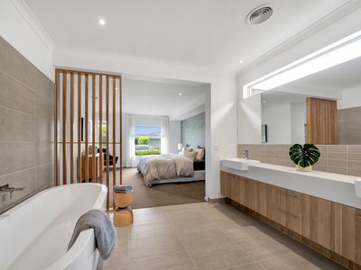 4 Tallrush Street, Clyde North