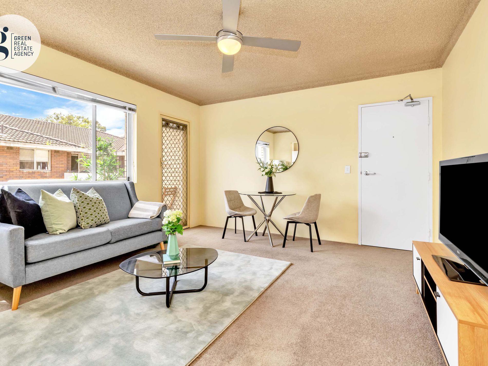 8/14 Meadow Crescent, Meadowbank