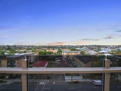 1045 / 123 Cavendish Road, Coorparoo