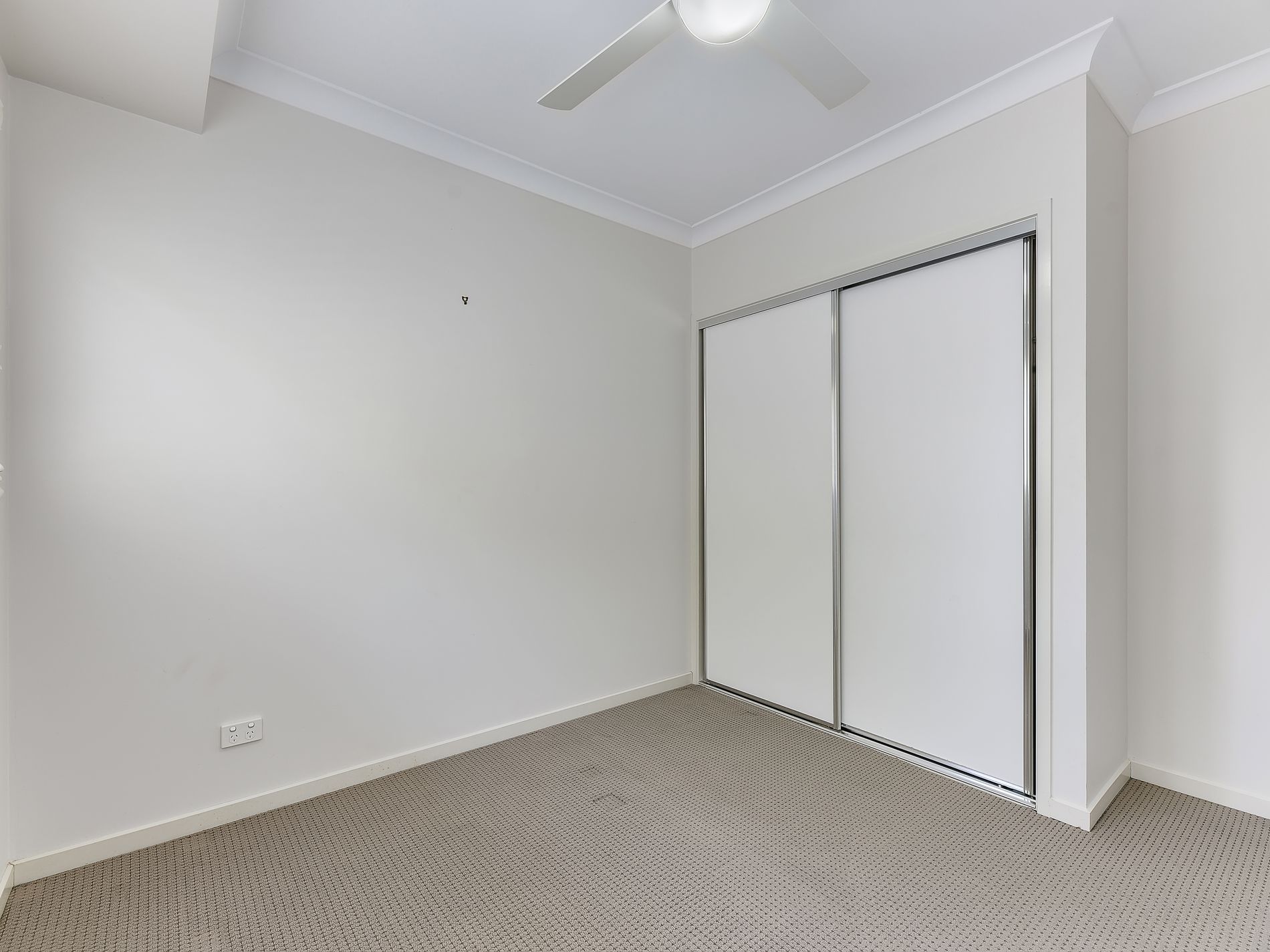 6B Homeland Crescent, Warner