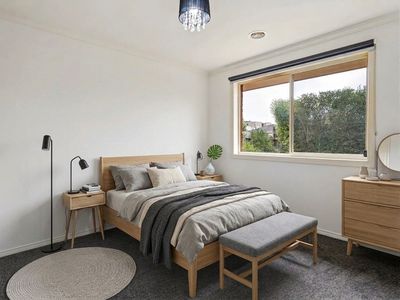 2 Little Acre Cl, Langwarrin