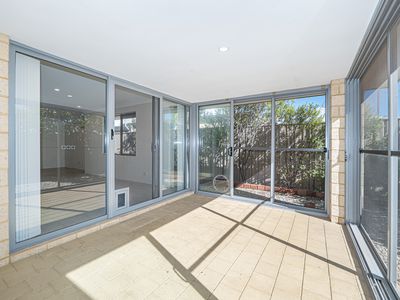 24 Figbird Way, Southern River