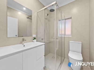 87 Hollywood Drive, Lansvale