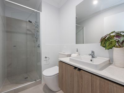 28D Moorhead Way, Koondoola