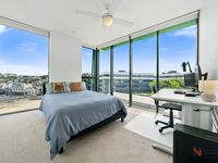 1209 / 10 Trinity Street, Fortitude Valley